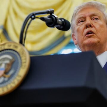 Trump urges 2028 astronaut moon landing in sweeping space policy order