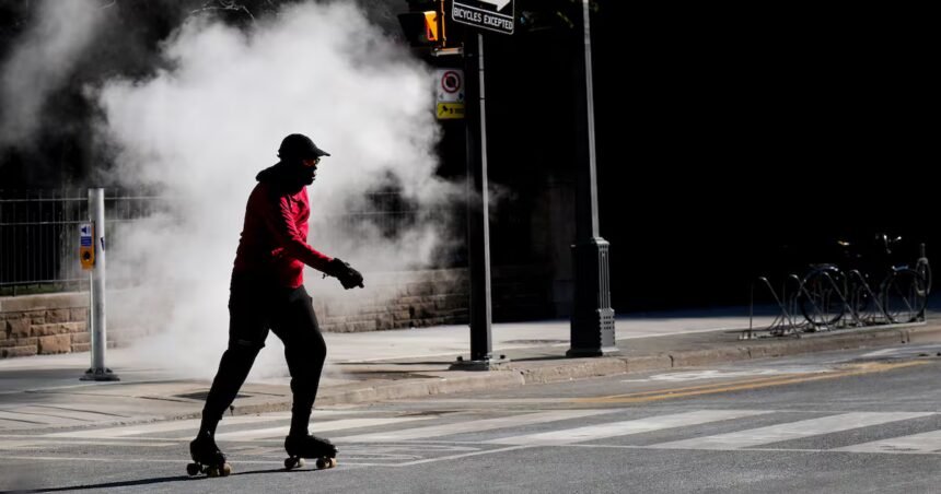 'Not a good chance at all' of Toronto seeing a white Christmas: climatologist
