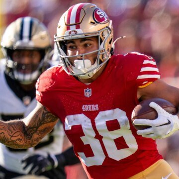 Broncos claim RB off waivers following RJ Harvey injury