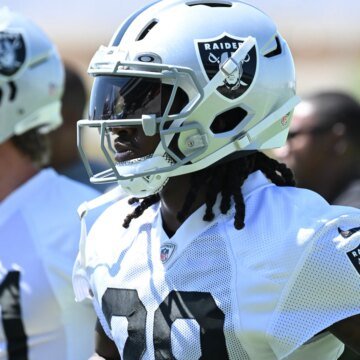 Broncos cut ex-Raiders running back from practice squad