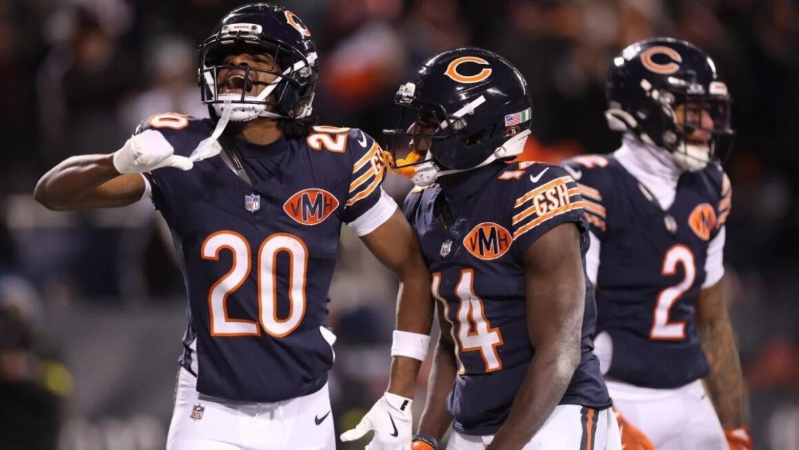 bears.jpg 2025 NFL playoff picture: How Bears could earn No. 1 seed or miss postseason