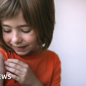 Children from struggling families to be offered jabs at home