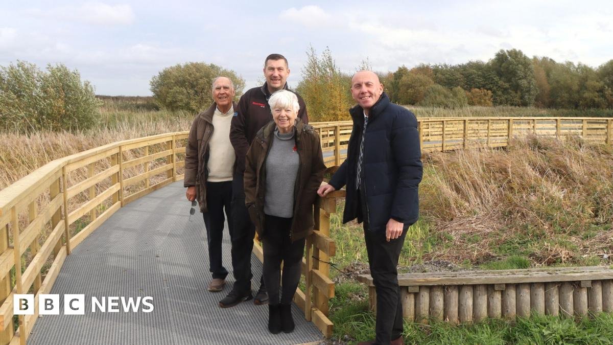 New boardwalk aims to improves access at Barton country park