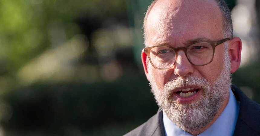 urnpublicidap.org965ff497e53aee8fedd37f0cd07c42e3Trump-CFPB_46753.jpg Judge blocks White House’s attempt to defund the CFPB, ensuring employees get paid