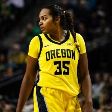 Ducks Ring in New Year vs. Wildcats
