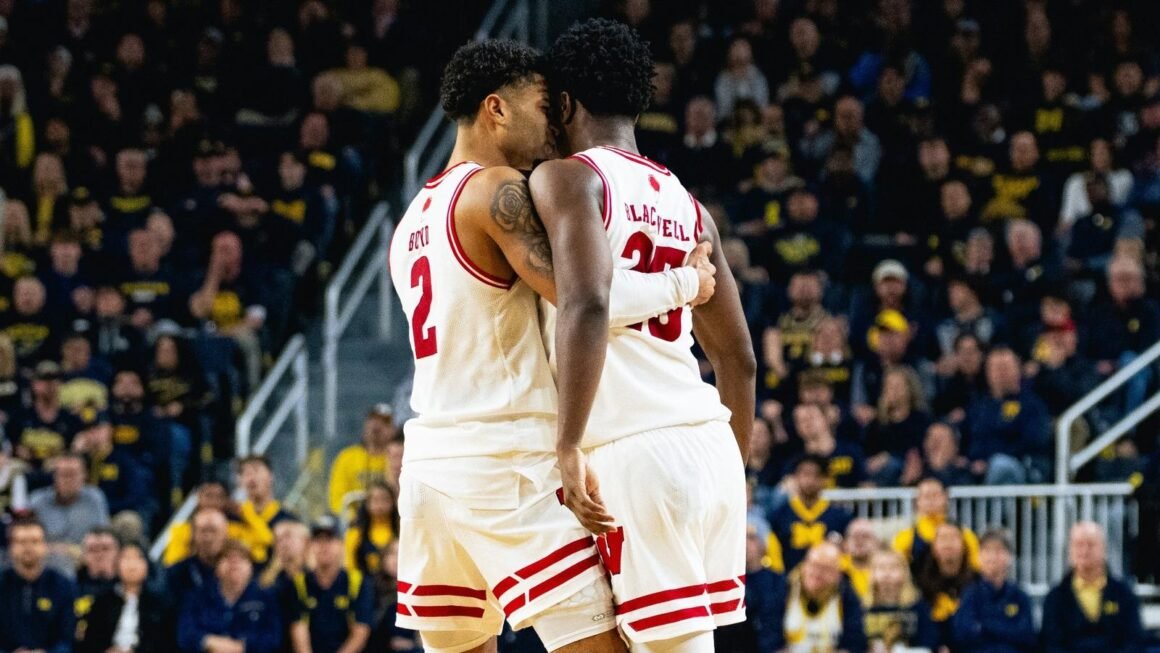 Badger duo earn weekly honors