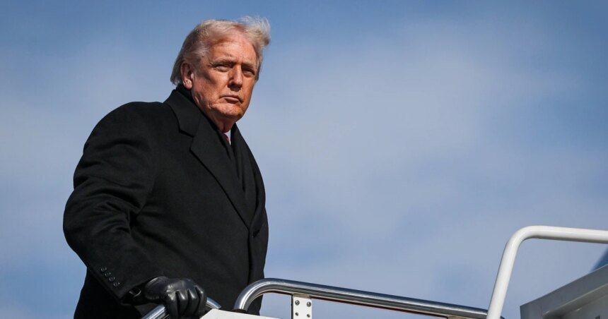 Inside the White House in the chaotic hours after Alex Pretti’s shooting