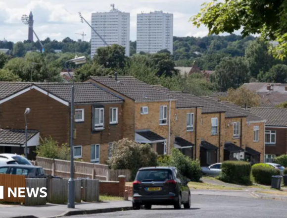 2b9f20d0-d44b-11f0-ac6d-6bfa04025ec3.png Birmingham council home boost fails to offset critics