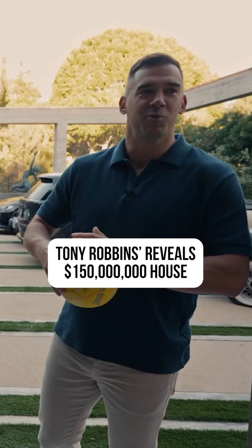 Your environment expands your vision of what success can look like. | Lewis Howes