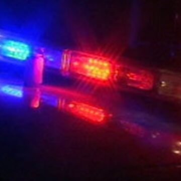 Police officer shoots, kills man who fled traffic stop
