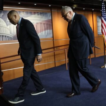 Top Democrats decline to say if they would push to rein in ICE funding after Minnesota shooting