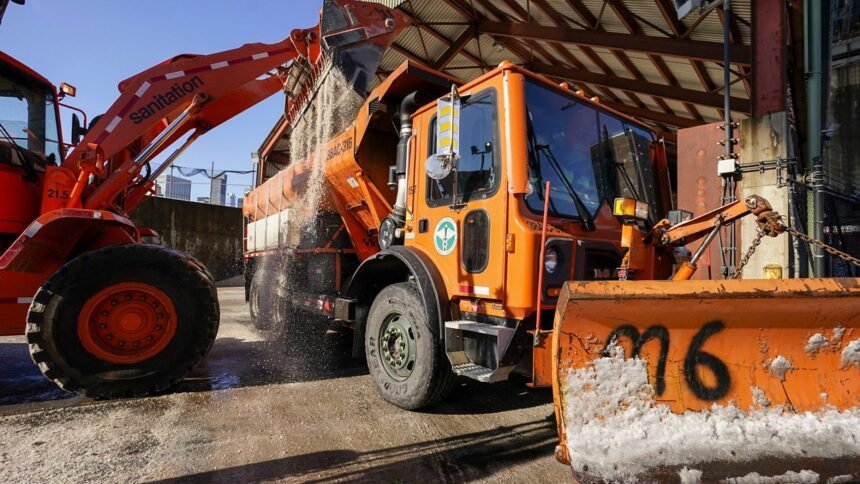 Salt_Spreader_Winter_Snow_Storm_NYC_AP_22007659810330.jpeg Weekend storm could bring snow and ice, major travel delays
