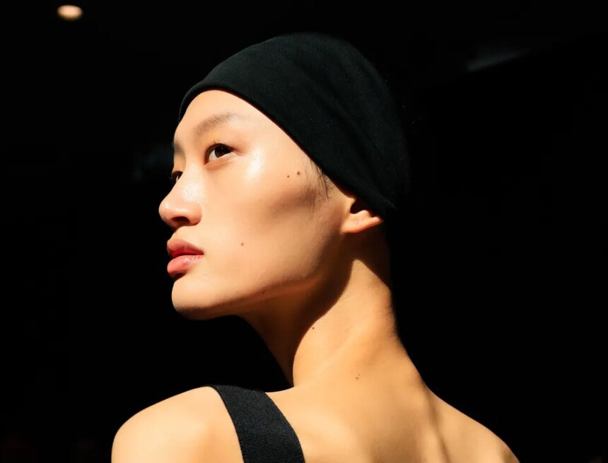 ‘Cellness’, Bold Makeup and ’80s Hair: The 2026 Beauty Trends Brands Need to Know
