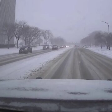 Winter Weather in Michigan: Snowfall wreaking havoc on Metro Detroit travel