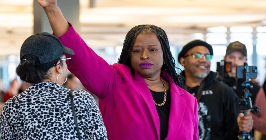 urlhttps3A2F2Fcalifornia-times-brightspot.s3.amazonaws.com2F7d2F372Fd86ef50d455390f00a7ed351.jpeg The White House put out a fake photo. Here’s why we should all be outraged