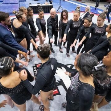 Brown, Nickle Lead NIU in Tri-Meet Against Western Michigan, West Virginia