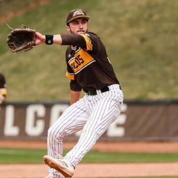 1770800391_fit.jpeg Doran Named to Stopper of the Year Watch List
