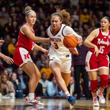 Minnesota Treks to Wisconsin for Sunday Tilt