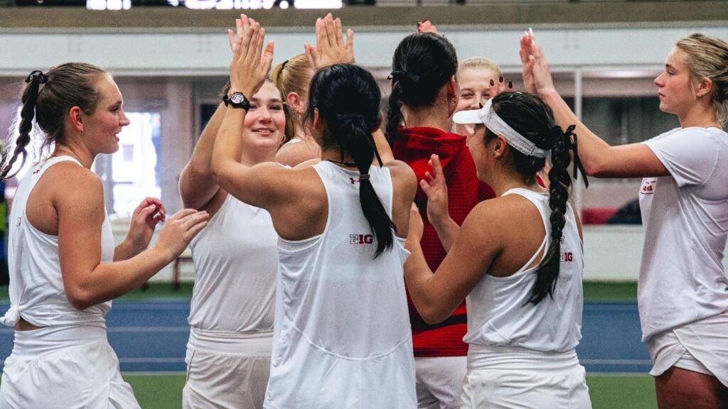 Badgers turn to Big Ten action at Illinois