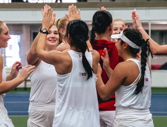 Badgers turn to Big Ten action at Illinois