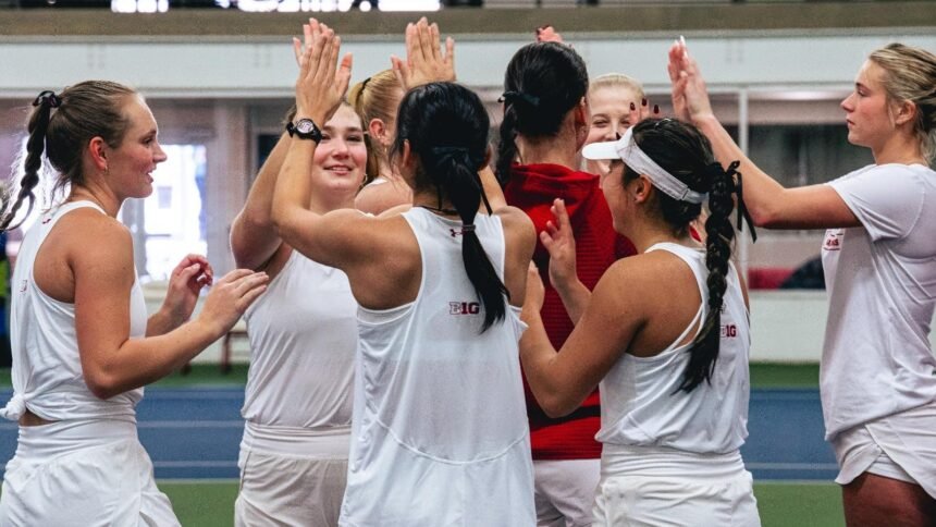 Badgers turn to Big Ten action at Illinois