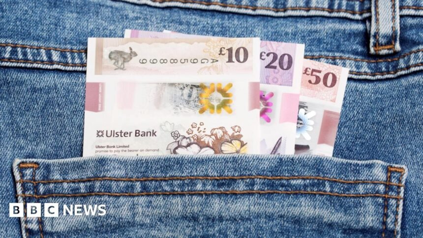 Benefit fraud complaints rise after naming reintroduced