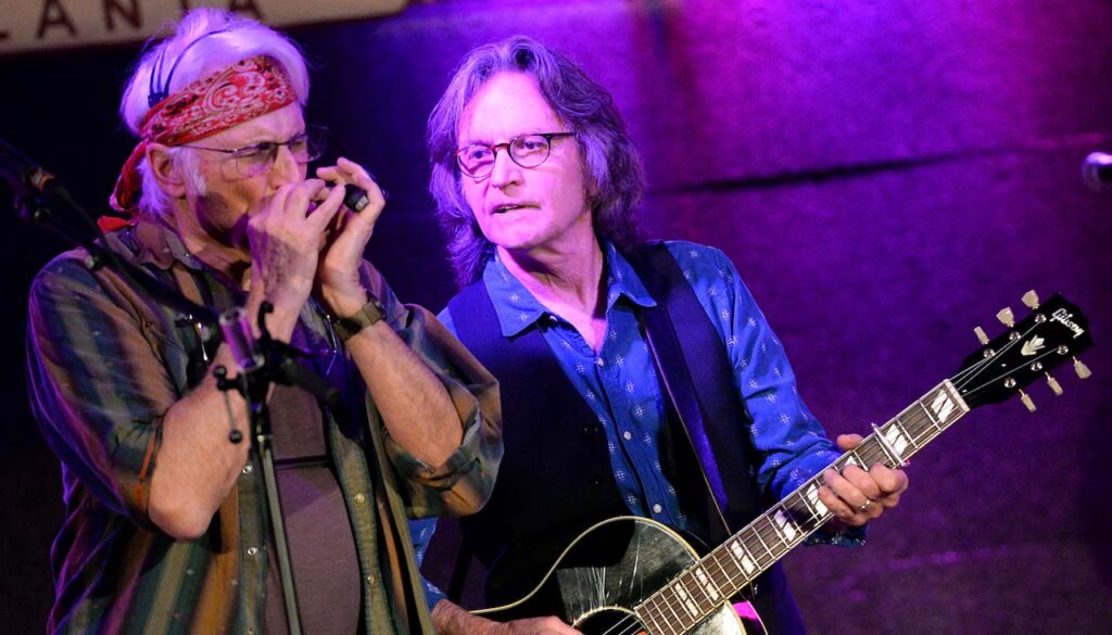 Iconic country music group’s fans react to news of final show: ‘An extremely sad day’