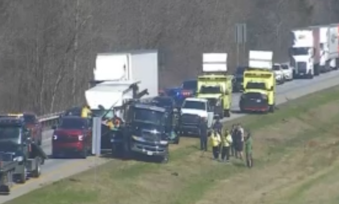 Multi-Vehicle Crash on I-24 Westbound – Traffic Alert | Local News