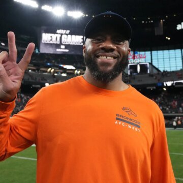 Ravens hire ex-Broncos WRs coach Keary Colbert