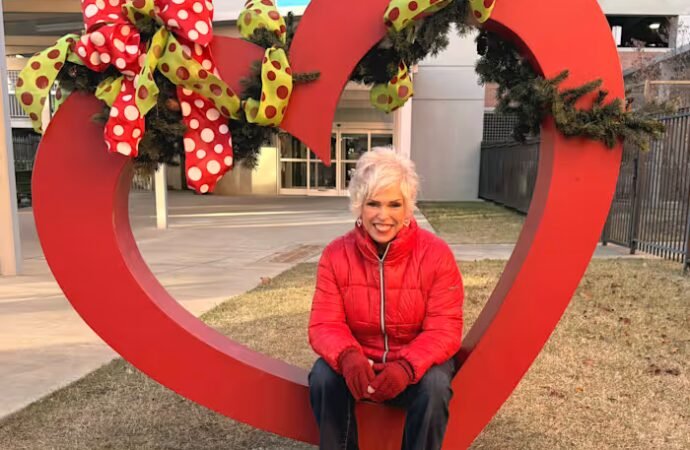 Women suffer heart attacks too. Understanding risks, symptoms and how to save yourself