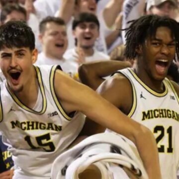 Michigan rolls as other ranked teams flounder on Tuesday night in men’s hoops