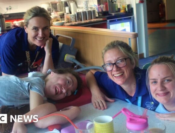 c7c38510-0f3c-11f1-9610-6bdfe89c38bb.jpg How gaming helps Kent woman manage her long-term illness – BBC