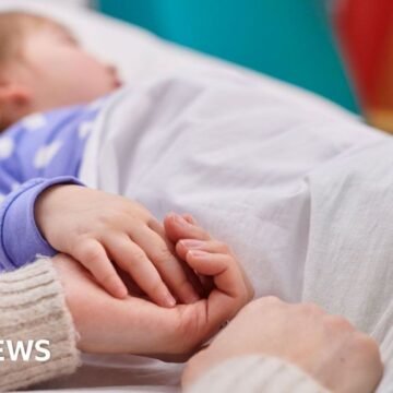 ed5d0cb0-00cd-11f1-a8b8-bdd2c5f9bcad.jpg Families of children with cancer to have travel costs covered – BBC
