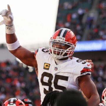 myles-garrett-browns-3.jpg NFL Honors picks: CBS Sports experts predict annual awards winners