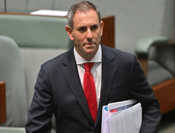 newsroom-aap-jim-chalmersLarge.jpeg IMF calls for tax shakeup as federal budget looms