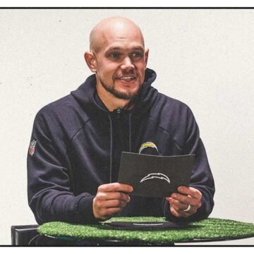 sofxvreurr9qvce8hwmh.jpeg Why Chargers Hire of Chris O’Leary Has Captured the NFL’s Attention
