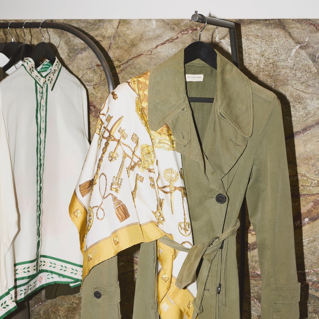 Experts Weigh in On Why Vintage Shopping is More Popular Than Ever