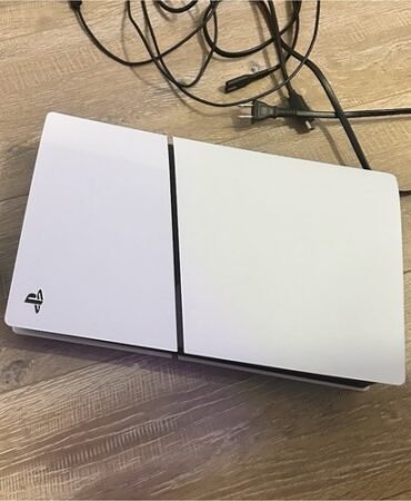 Sony PlayStation 5 Digital Console 1tb With Controller HDMI USB-A