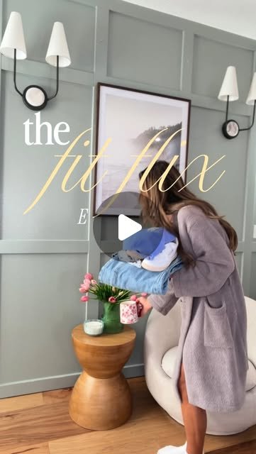 Comment OUTFIT    & I'll send over the links for this zoo look! I actually got two different ... - Instagram