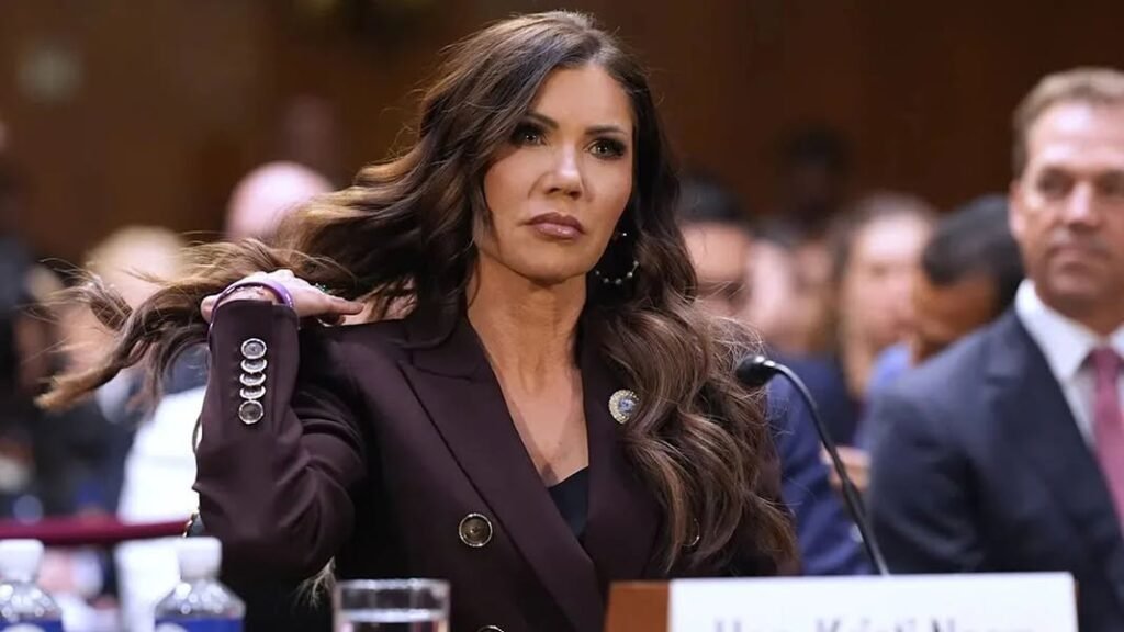 Yahoo News - Congressional Democrats are seeking criminal...