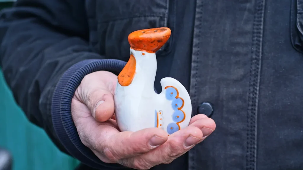 This Is the Cutest DIY for Upcycling Those Single Salt & Pepper Shakers at the Thrift