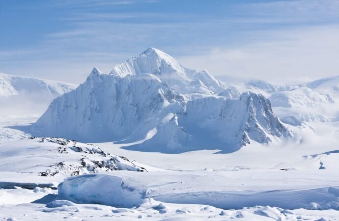 The world’s largest desert is enormous and there’s hardly any rain – but it’s not hot. Here’s why