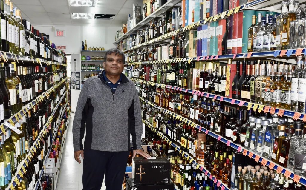 Naperville liquor store owner knows ‘the customer by name’