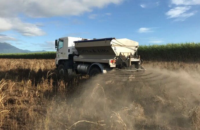 Spreading crushed rock on farms could absorb 1 billion tonnes of CO2