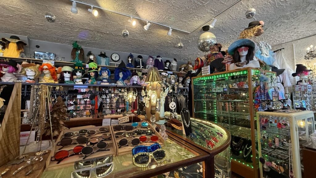 St. Pete vintage store sees uptick amid uncertainty
