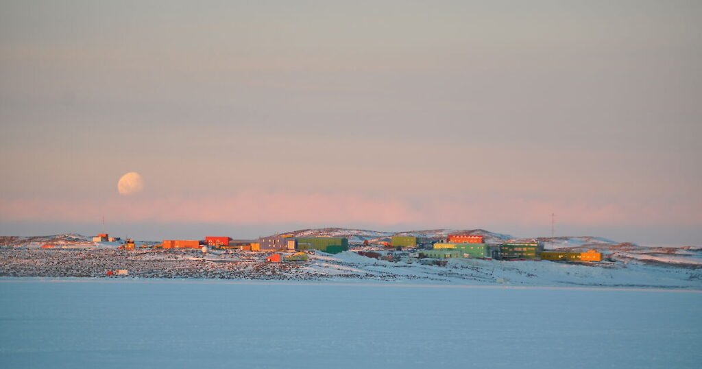 Antarctic Infrastructure Renewal Program – Davis Critical Infrastructure Works – Australian Antarctic Program (News 2026)