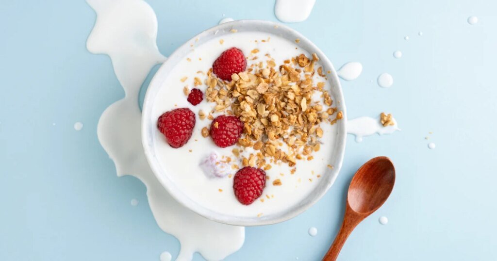 12 High-Fiber Breakfast Recipes Recommended by Dietitians