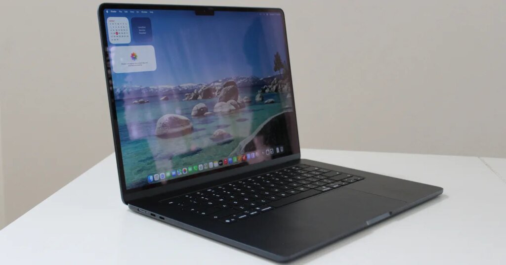 Apple MacBook Air (M5) Review: The Goldilocks MacBook