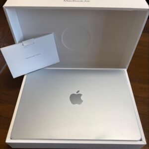 Apple MacBook Air 13" M4 chip 16GB RAM 256GB MC6T4LL/A Sky Blue With Box