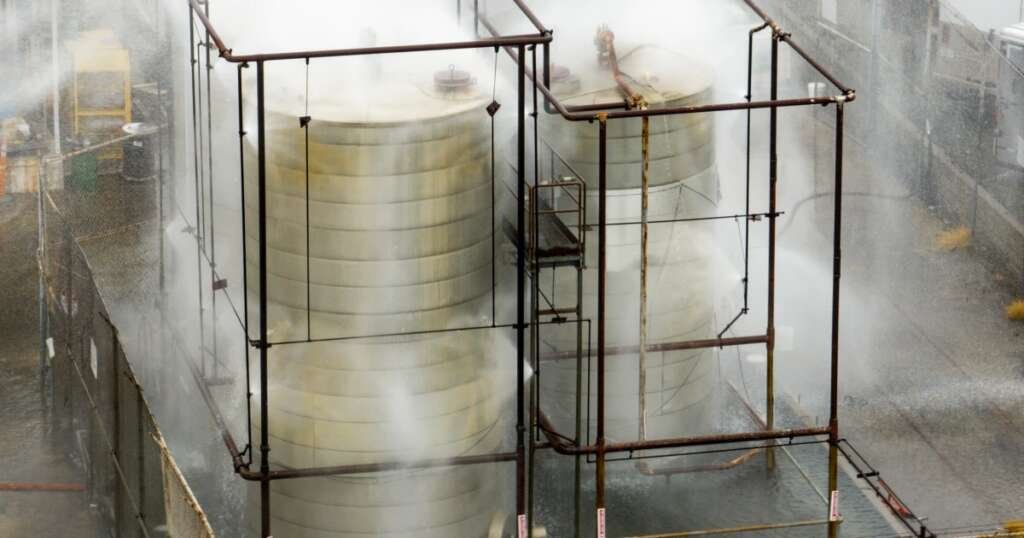 Potential crack on California toxic chemical tank could be easing pressure as officials race to prevent explosion